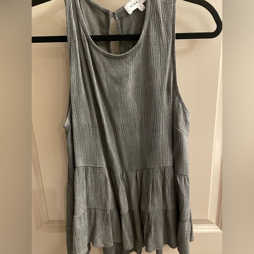 Grey ruffle tank